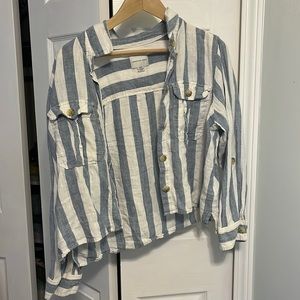 American Eagle Linen striped Button-down